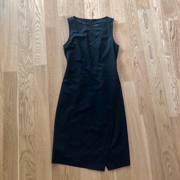 NWT Theory Wrap-Effect Shift Dress in Good Wool 00 - Picture 9 of 13